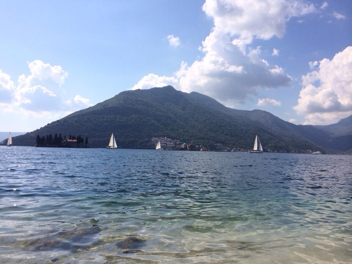 Be Happy In Perast Apartman Kültér fotó