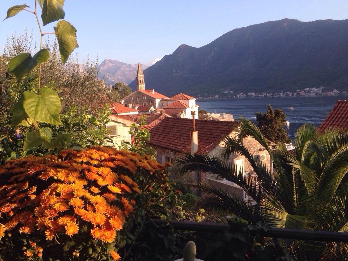 Be Happy In Perast Apartman Kültér fotó