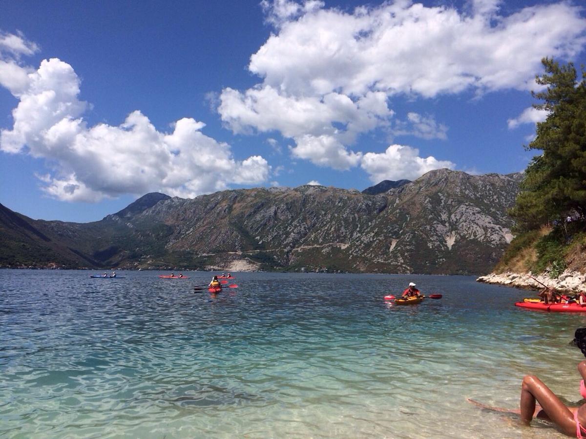 Be Happy In Perast Apartman Kültér fotó